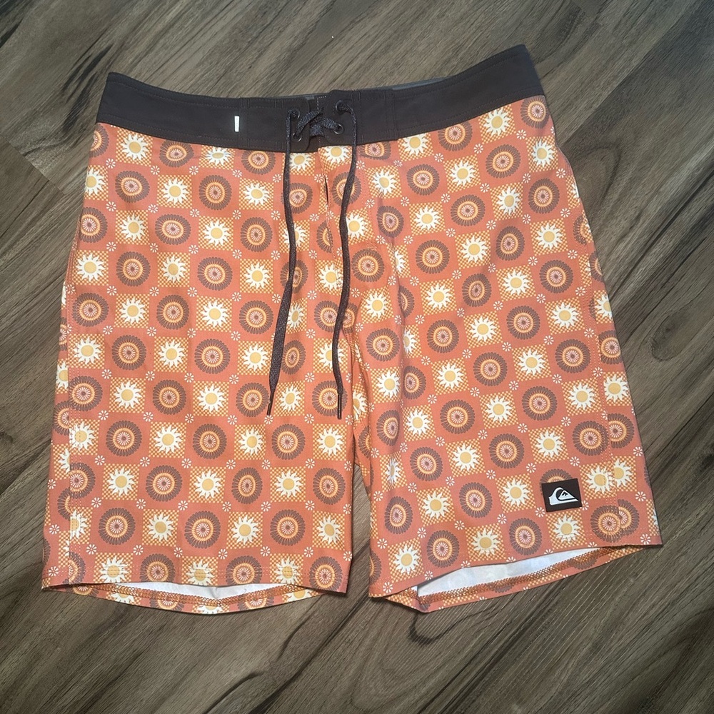 Quiksilver Men's Patterned Orange and Brown Board Shorts
